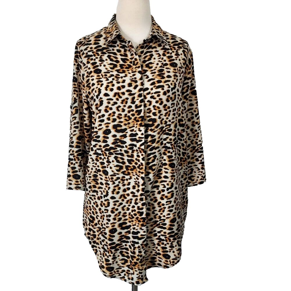 Harve Benard Women Button Up Shirt Top Size Medium Leopard Print Roll Up Sleeve